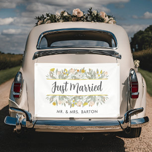 Bannière de voiture pour jeunes mariés Blooms