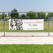 Bannière du magasin de coiffure rétro (En situation)