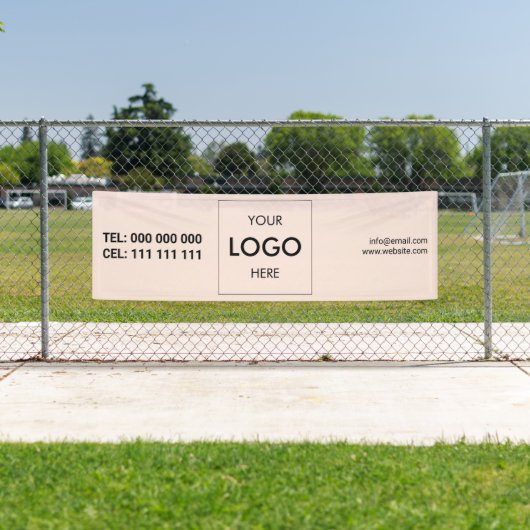 Bannière Moderne Minimaliste Logo (En situation)