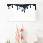 Bannière supérieure au charbon de bois – Noir et b (En situation)