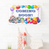 Bannière vinyle 'Bientôt disponible' 3' x 5' (En situation)