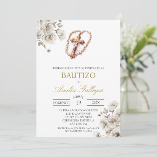 Baptême espagnol Crucifix Invitation (Debout devant)