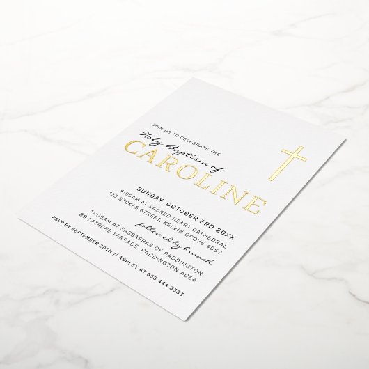 BAPTISM modern elegant kruis meisje goudroze Folie Uitnodiging (Gedraaid)