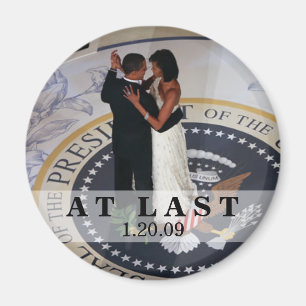 Barack en Michelle Obama Dancing at Inaugural Bal Magneet