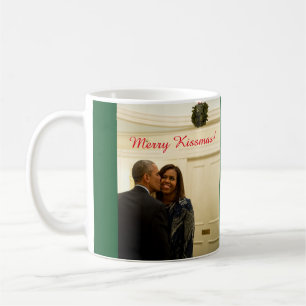 Barack et Michelle Merry Kissmas - Mug