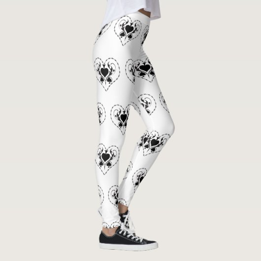 Barbed Wire Heart Black Spades Thunder_Cove Leggings (Rechts)