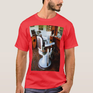 Barberstoel en kasregister t-shirt