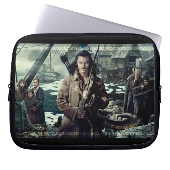 BARD DE BOWMAN™ IN Laketown Laptop Sleeve (Voorkant)