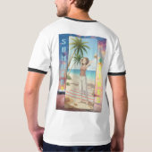 Barefoot Sunset Stroll – Tropical Beach Art T-shirt (Achterkant volledig)