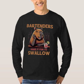 Barmannen maken het leuk om te slikken t-shirt