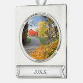 Barn in Herfst Verzilverd Banner Ornament (Links)