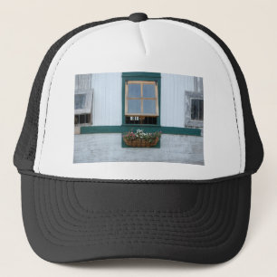 Barn-Window Trucker Pet