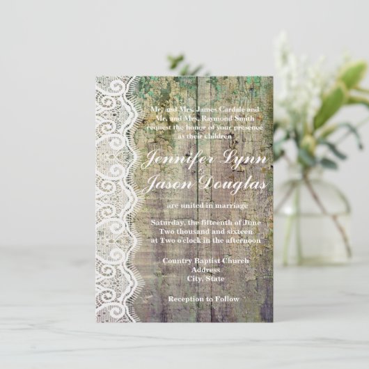 Barn Wood et dentelle Invitations de mariage rusti (Debout devant)