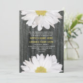Barnwood en Daisy Wedding Invitation Kaart (Staand voorkant)