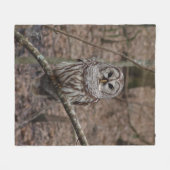 Barred Owl in Forest Afbeelding Fleece Blanket Deken (Voorkant (Horizontaal))