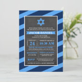 Barres Bleues Barre Chalkboard Mitzvah Invitations (Debout devant)