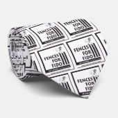 Barrières pour la cravate de Fido (Roulé)