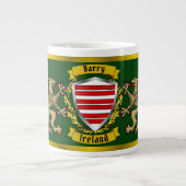 Barry Irish Shield & Griffins Extra Grote Beker (Voorkant)