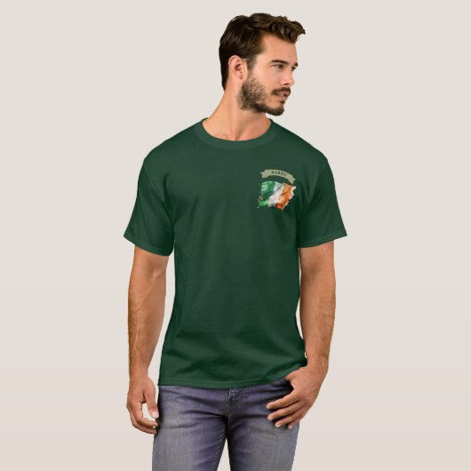 Barry Irish Shield & Griffins Personalized T-shirt (Voorkant volledig)