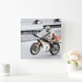 Barry Sheene 2, de handgetinte versie Vierkante Klok (Huis)