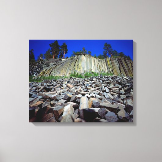 Basalt Formations of Devils Postpile Canvas Afdruk (Voorkant)