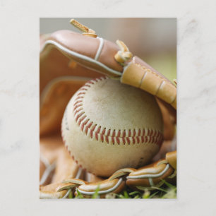 Baseball Glove and Ball Briefkaart