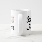 Baseball Maman mi-texte Géant Café Mug (Dos)