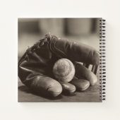 Baseball Nostalgia - Mitt en Baseball Notitieboek (Achterkant)