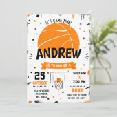 Basket-ball personnel Anniversaire Invitation (Debout devant)