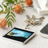 Basket op een heuvel #2 sleutelhanger (Zijkant)