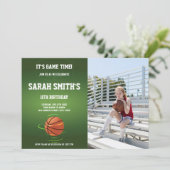 Basket vert Invitations d'anniversaire avec photo (Debout devant)