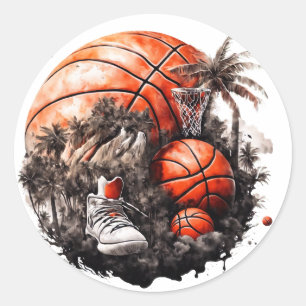 Basketbal en schoenen op gras met palmbomen ronde sticker