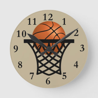 basketbal in een hoepelklok ronde klok