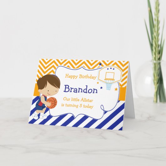 Basketbal Schattige Brunette Hair Boy Verjaardagsf Kaart (Voorkant)