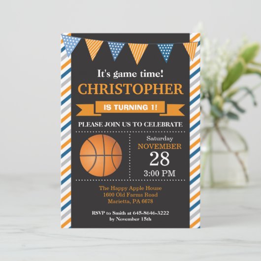 Basketbal Verjaardag Uitnodiging 1e Verjaardag Par (Staand voorkant)