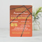 Basketball Gold Bar Mitzvah Invitation (Debout devant)