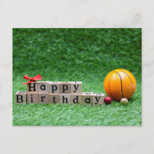 Basketball Happy Birthday voor speler met bal Briefkaart