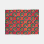 Basketball in Holly Wreater Pattern op Red Fleece Deken (Voorkant (Horizontaal))