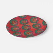 Basketball in Holly Wreater Pattern op Red Papieren Bordje (Gekanteld)