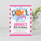 Basketball Pool Party Anniversaire Invitation (Debout devant)