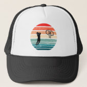 Basketballer slam dunk  retro zonsondergang trucker pet (Voorkant)