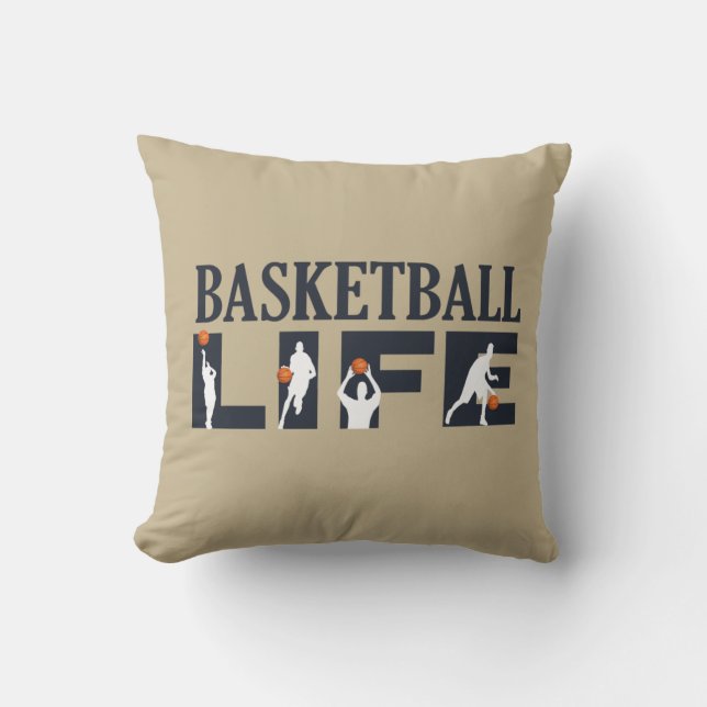 Basketballers dribbelen met oranje bal kussen (Voorkant)