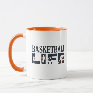 Basketballers dribbelen met oranje bal mok