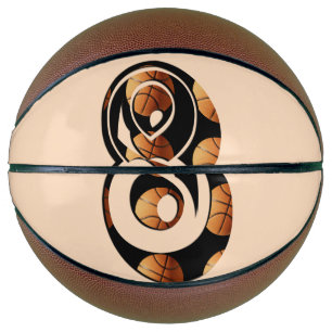 Basketballers nummer acht met basketballen, basketbal