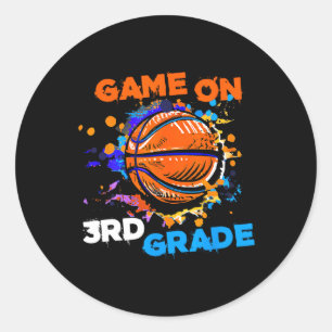 Basketbalspel op 3e klas 1e dag van de school thee ronde sticker