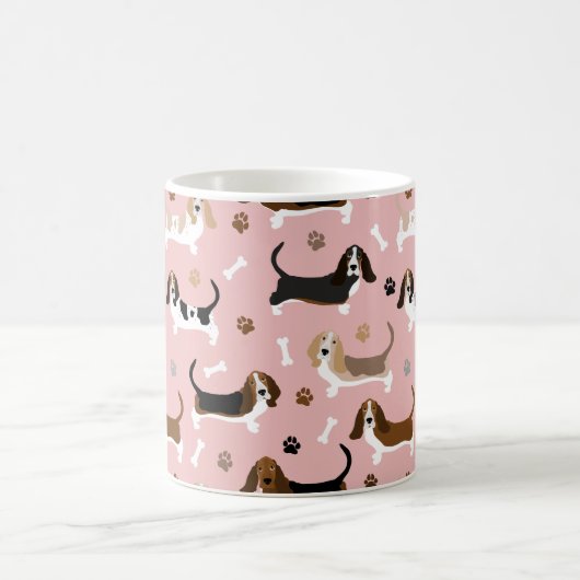 Basset Hound Dog Botten en Paws Coffee Mok (Center)