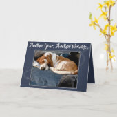 Basset Hound froissé sur la carte d'anniversaire (Fleur jaune)