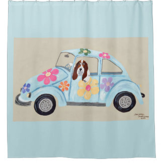 Basset Hound in Hippie Auto Douchegordijn