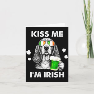Basset hound kust Ierse grappige hond St. Patrick' Kaart