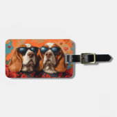 Basset Hound Met Hart Rozen Valentijnsdag Bagagelabel (Voorkant horizontaal)